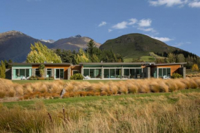 Omaio Luxury Villa by MajorDomo